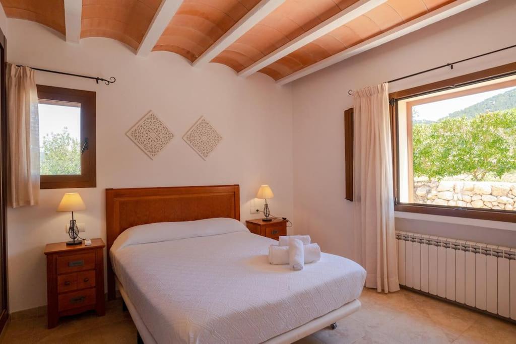 Villa Kety -luna Con Preciosa Piscina Y Vistas ! Sant Llorenc de Balafia